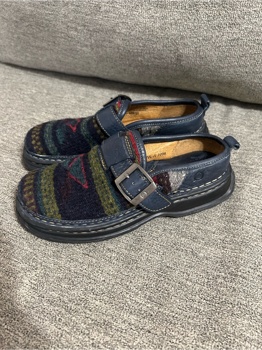 Born Leather Aztec Blanket Clogs Womens Size 6 - Picture 1 of 9
